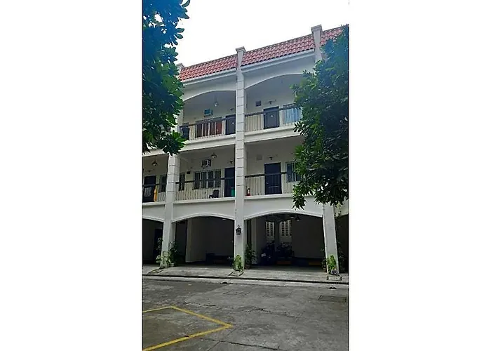 Tesoro Hotel 2*